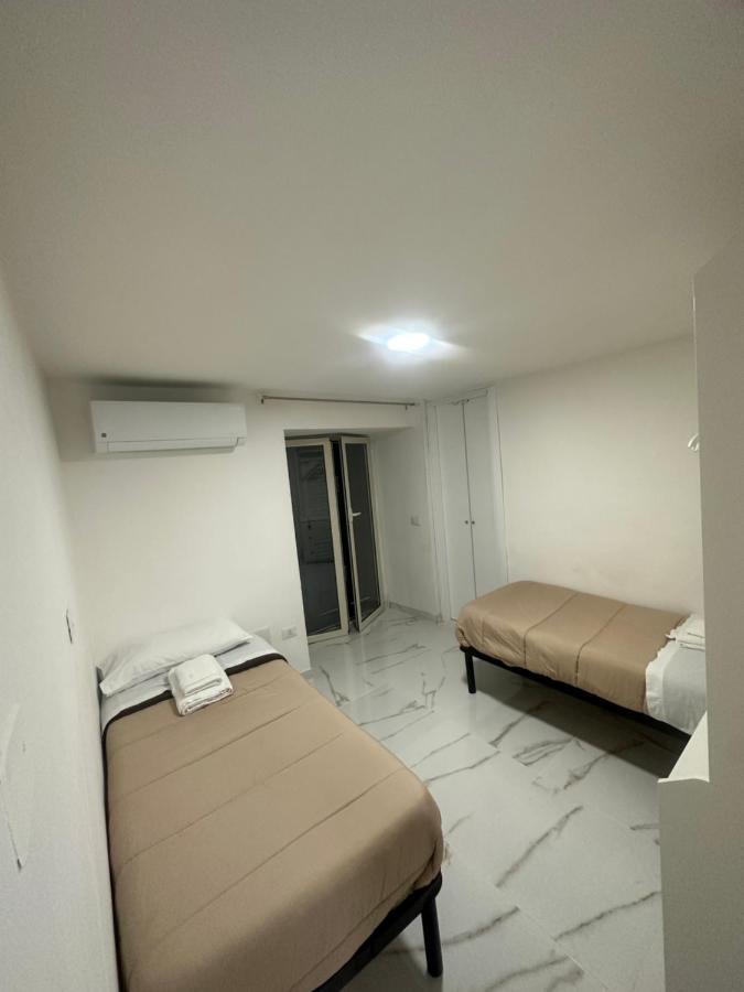 San Matteo House Apartment เนเปิลส์ ภายนอก รูปภาพ