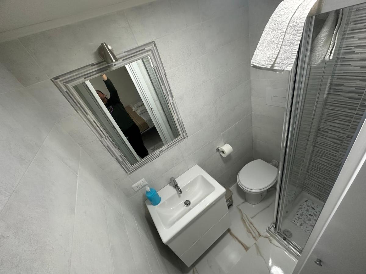 San Matteo House Apartment เนเปิลส์ ภายนอก รูปภาพ